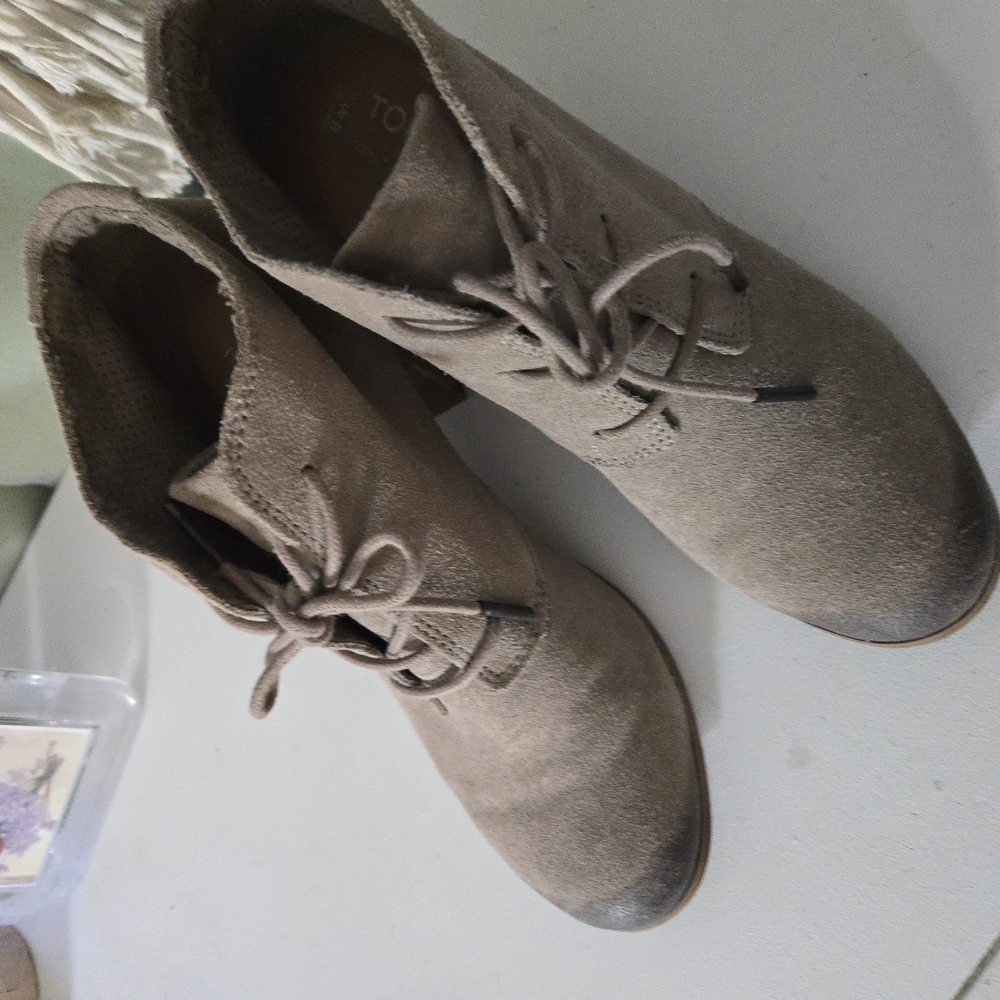 Women's Taupe Ankle Boots